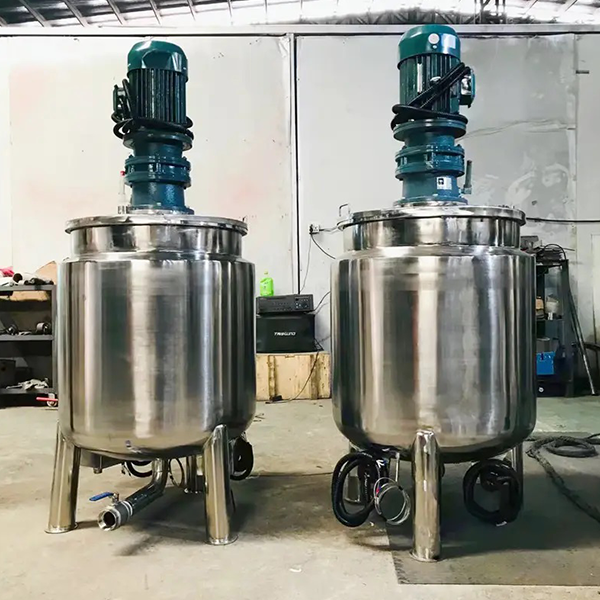 不銹鋼反應(yīng)釜 (1).png